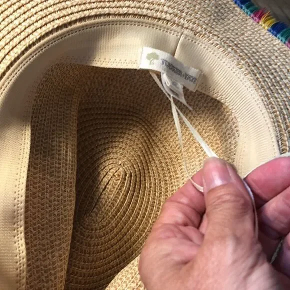 Tucker & Tate Scrunch & Shape Sun Hat 👒 Throw it in your bag and it resh… - Picture 7 of 17